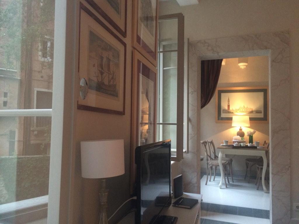 Ca Del Console Apartment เวนิส ภายนอก รูปภาพ