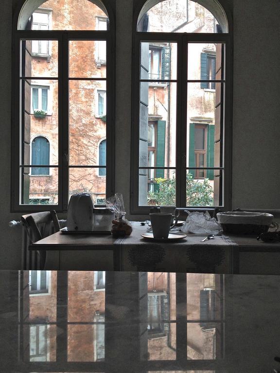 Ca Del Console Apartment เวนิส ภายนอก รูปภาพ