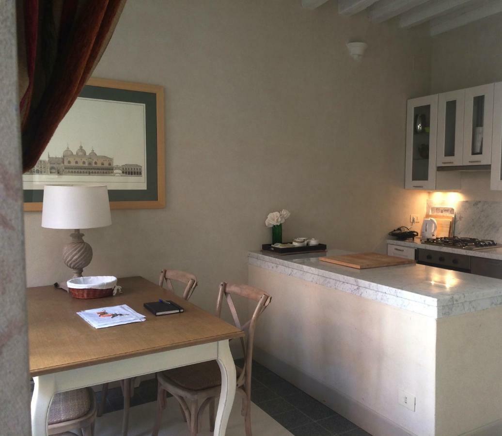 Ca Del Console Apartment เวนิส ภายนอก รูปภาพ